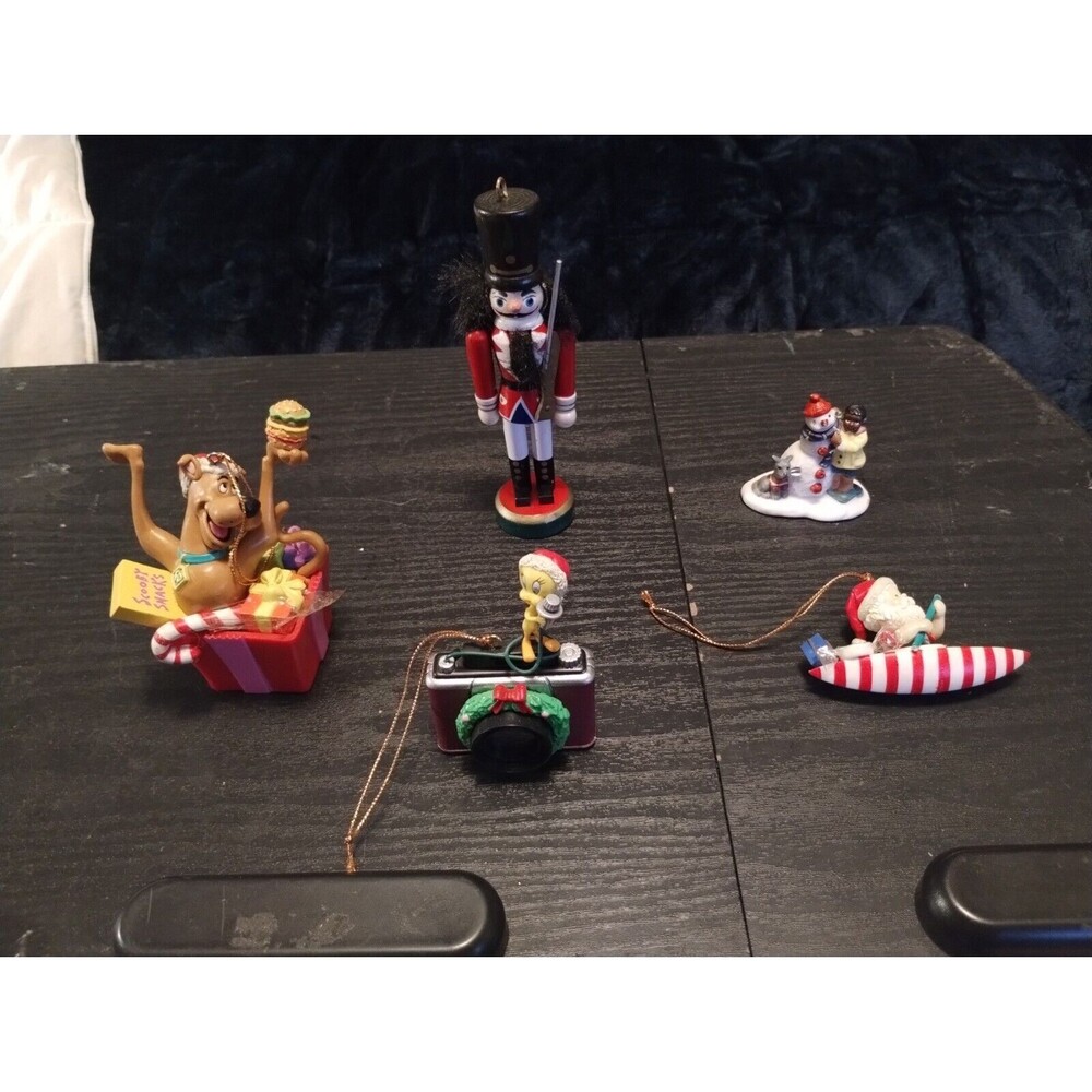 Christmas Ornament Lot O'Well Adorable Girl Snowman Scooby Doo Nutcracker Santa